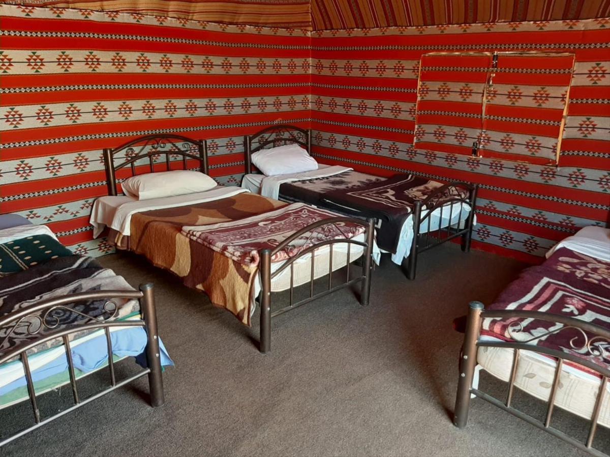 瓦迪拉姆 Bedouin Campsite & Tours酒店 外观 照片